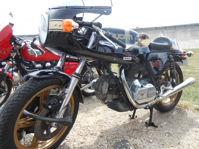 Cafe racer Montlhery Paris France motorcycle tour -